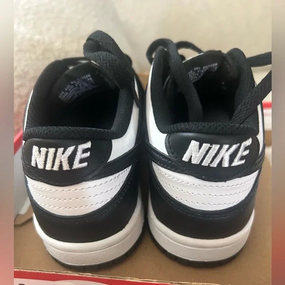 Nike Dunk Low (GS) Big Kids' Shoes Classic Black and White Low-Tops NIB - Picture 4 of 7